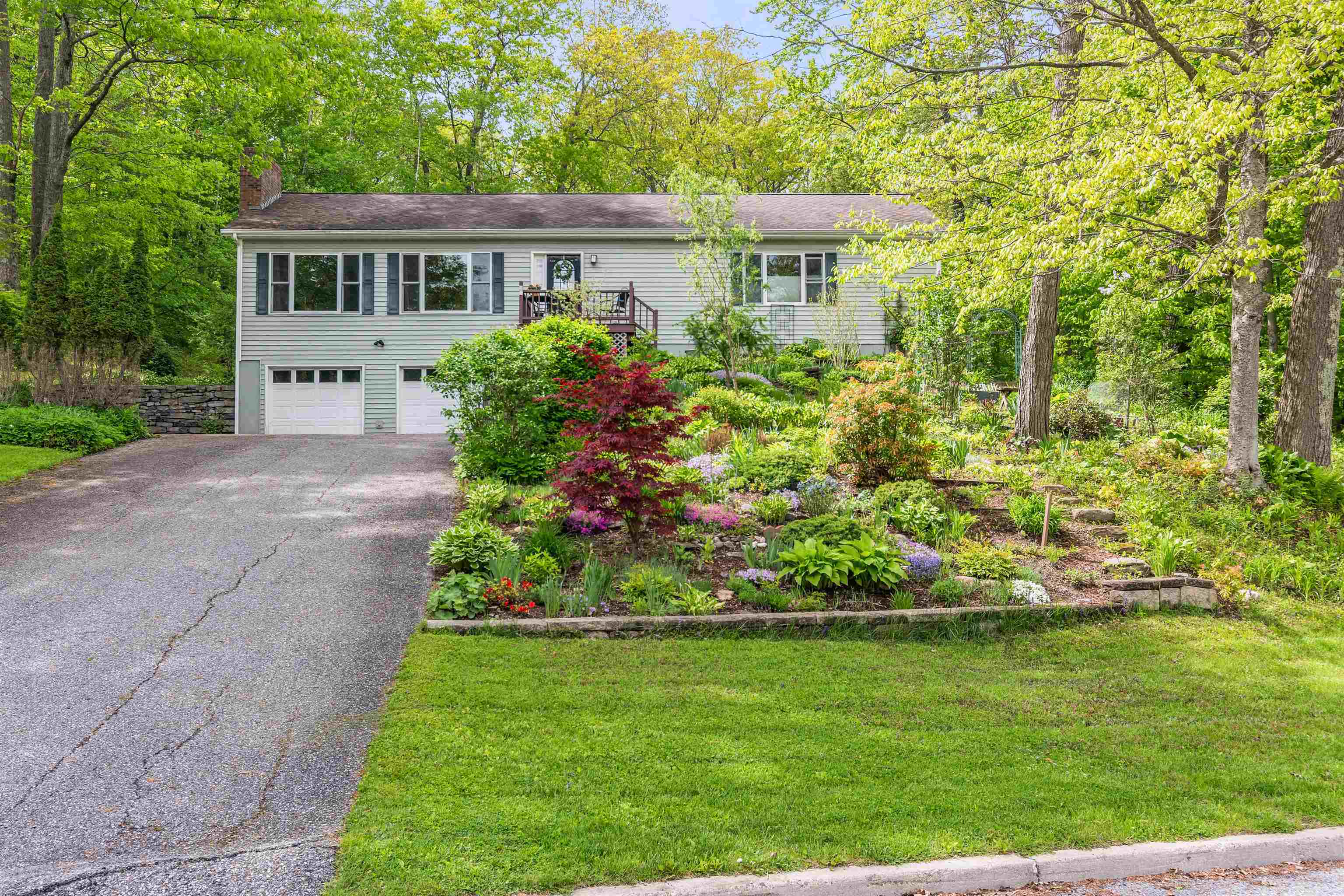 27 Wildwood Drive  Essex VT 05452 photo