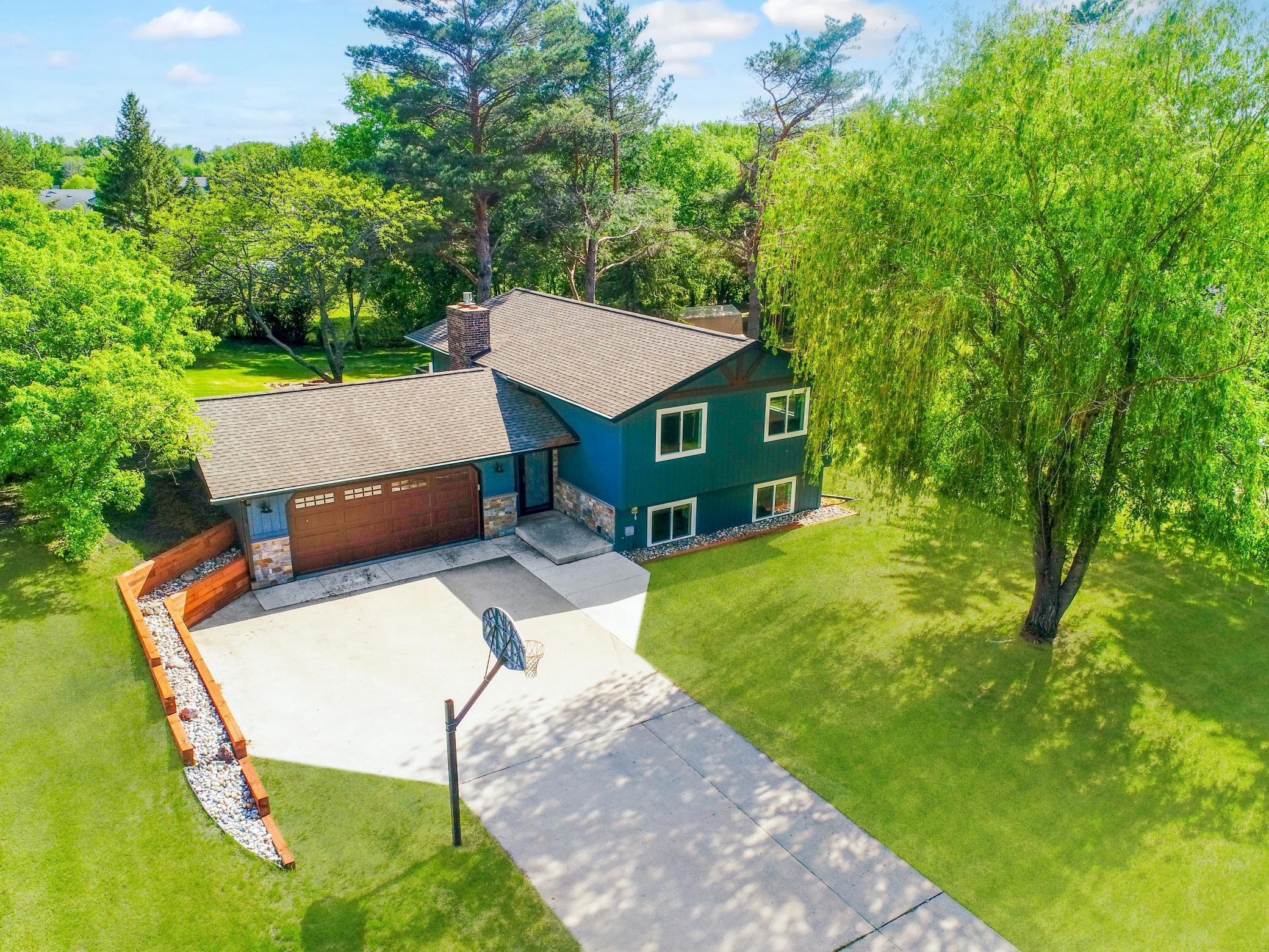 Property Photo:  2908 Crestwood Drive NE  MN 56308 