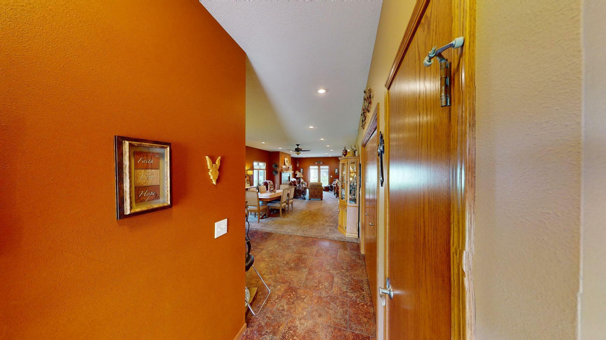 Property Photo:  1720 Hale Drive  MN 56007 