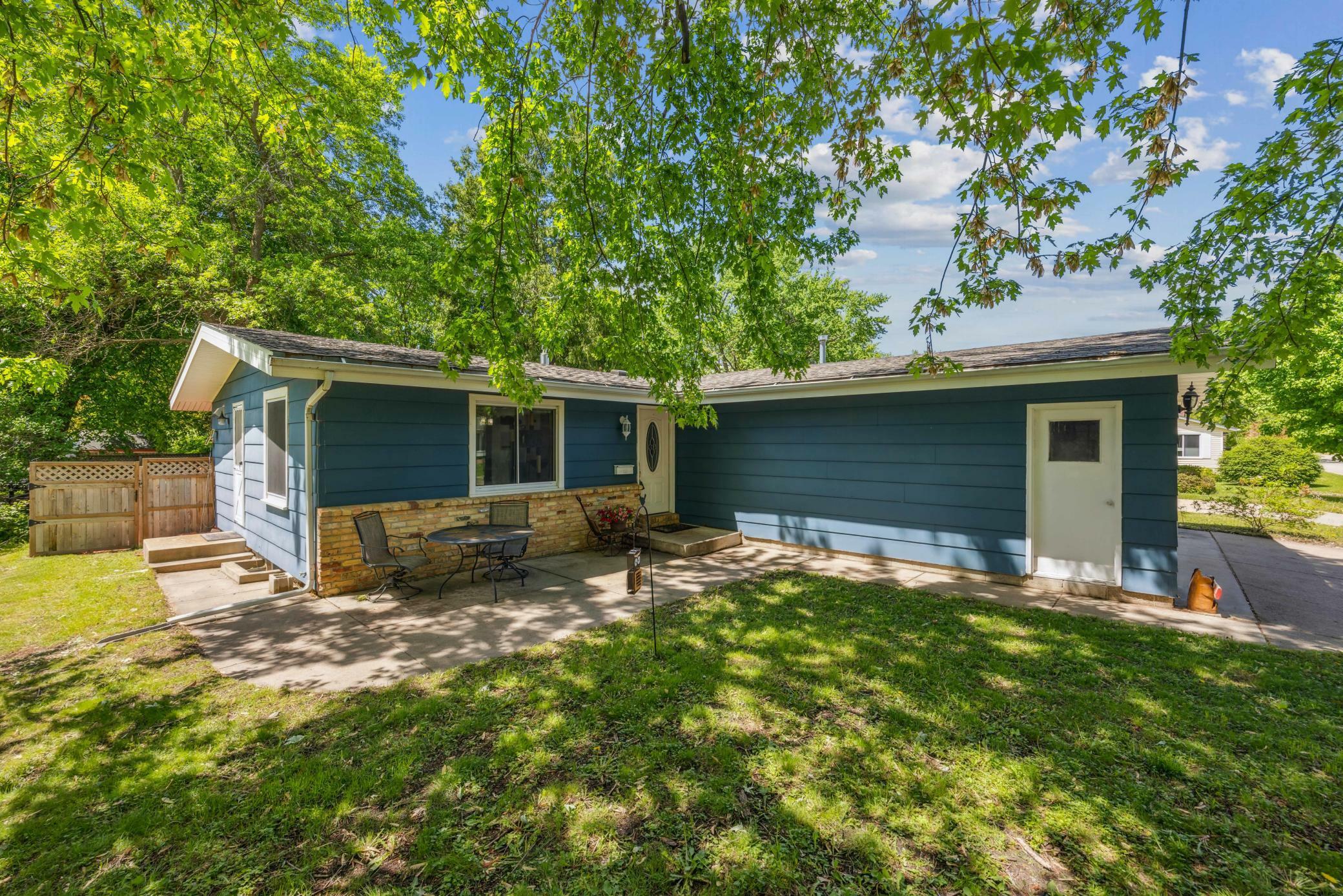 Property Photo: 603 2nd Avenue NW MN 55313