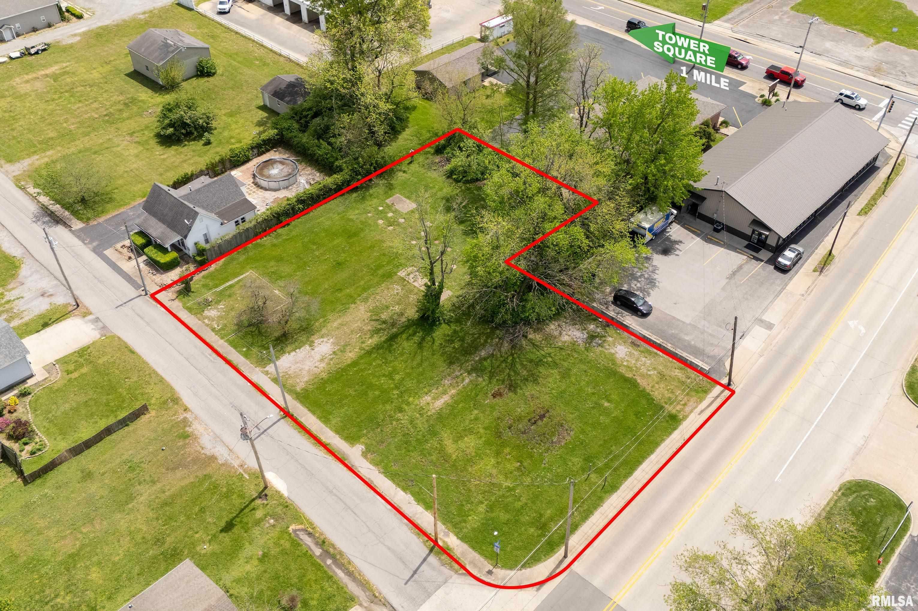 Property Photo: 107 N Carbon Street IL 62959