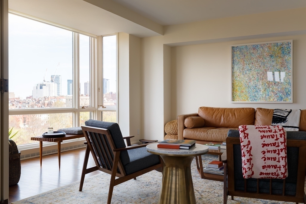 Property Photo: 2 Commonwealth Avenue 8G MA 02116