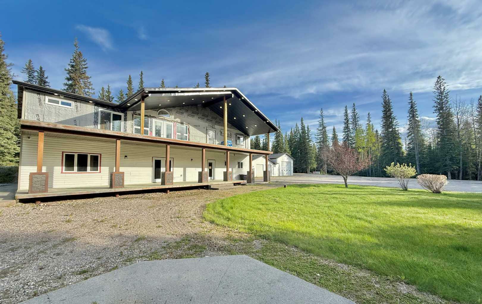 150 Moberly Drive  Hinton AB T7V 1Z1 photo