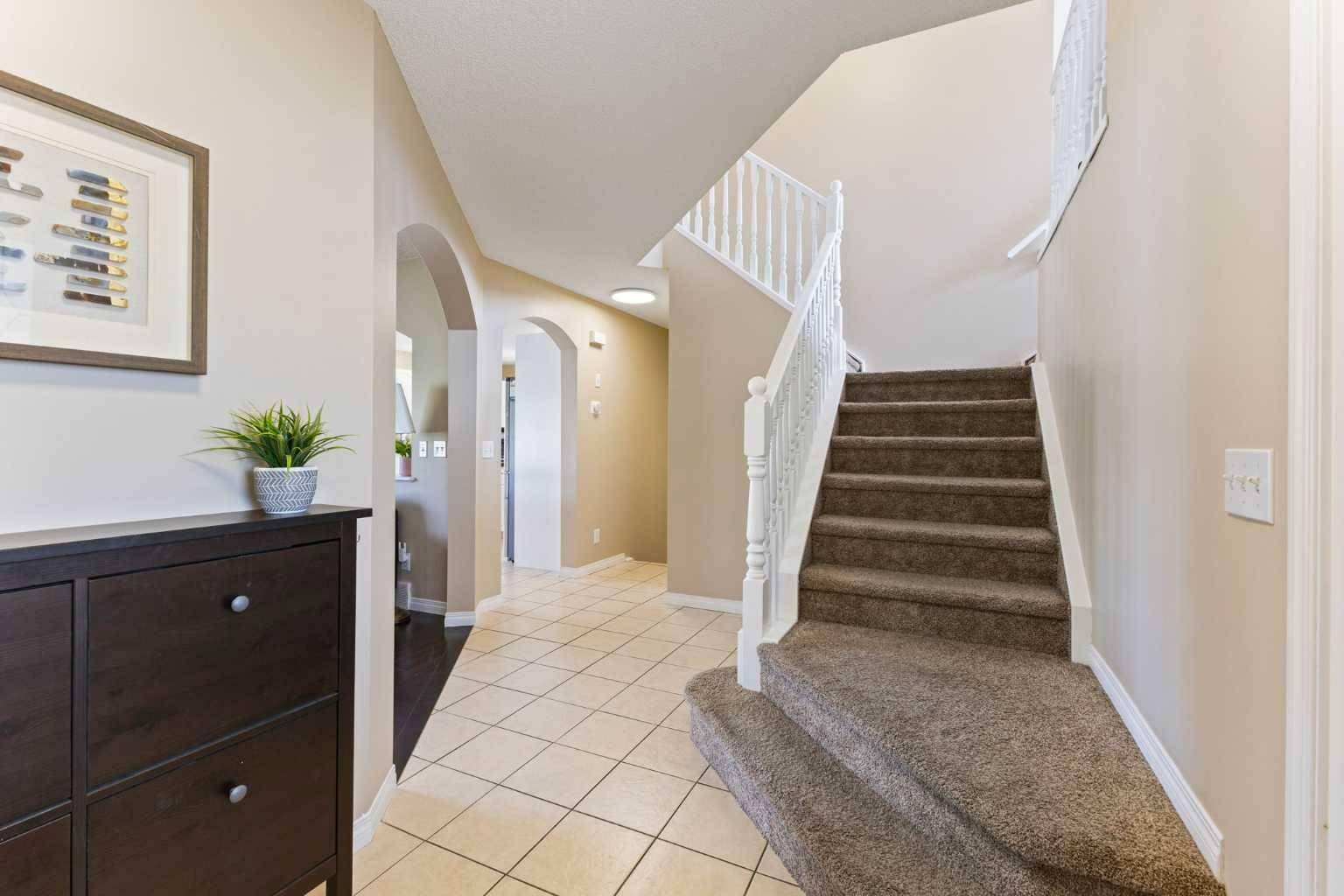 Photo de la propriété: 74 Weston Green SW AB T3H 5E9