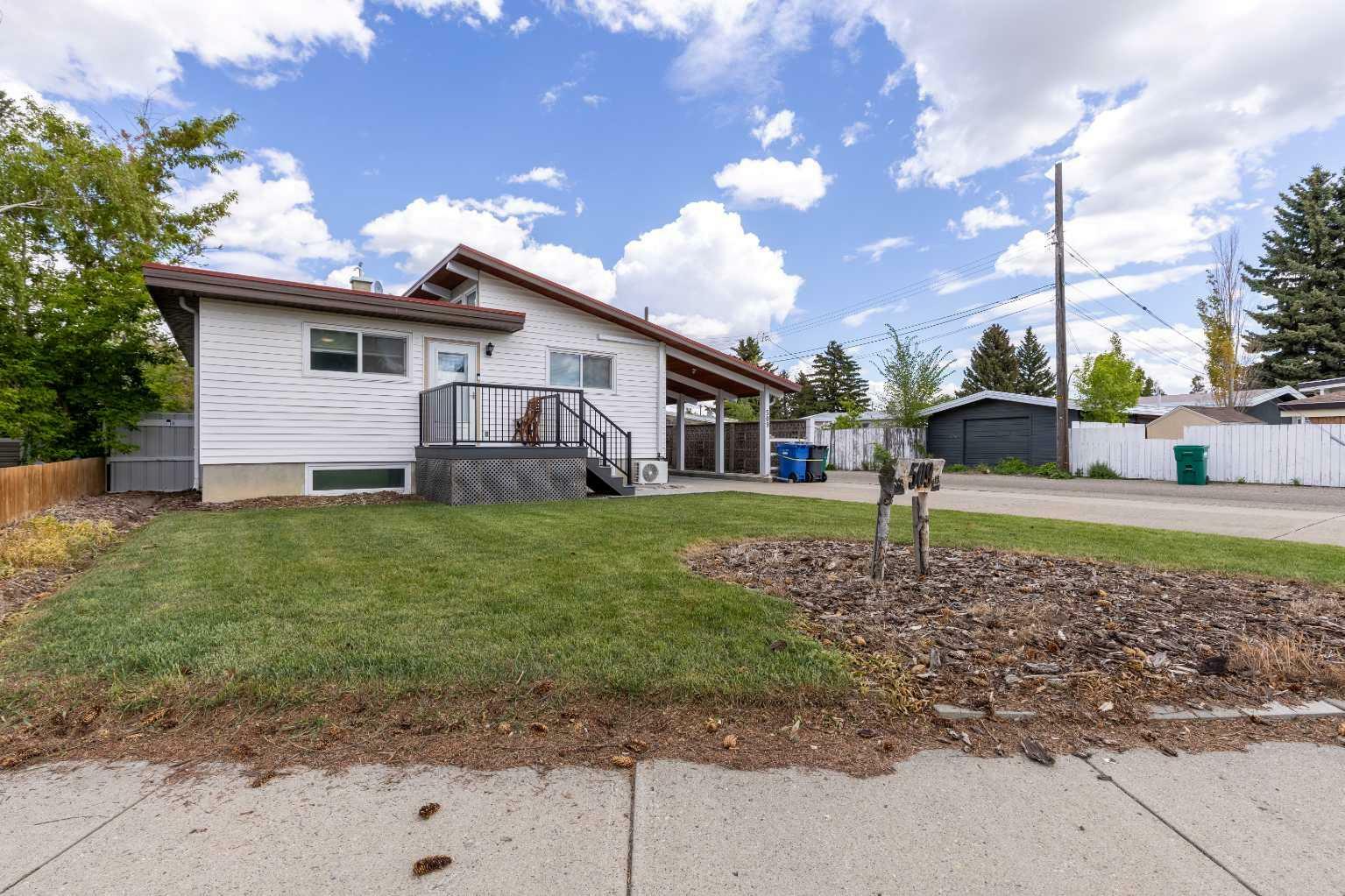 Property Photo: 509 26A Street N AB T1H 3W6