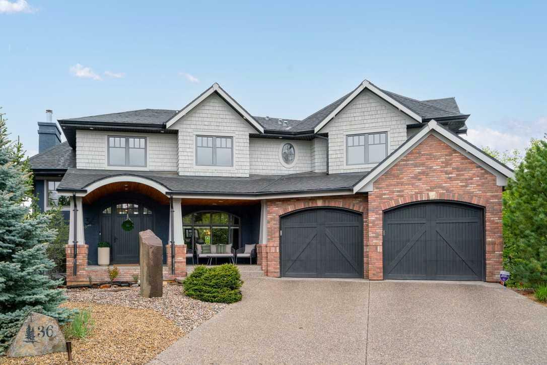 Property Photo: 36 Spring Valley Mews SW AB T3H 5N1