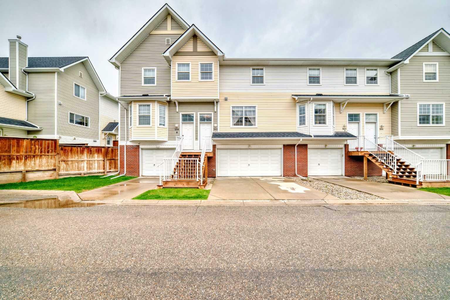 Property Photo: 243 Prestwick Acres Lane SE AB T2Z 3Y2