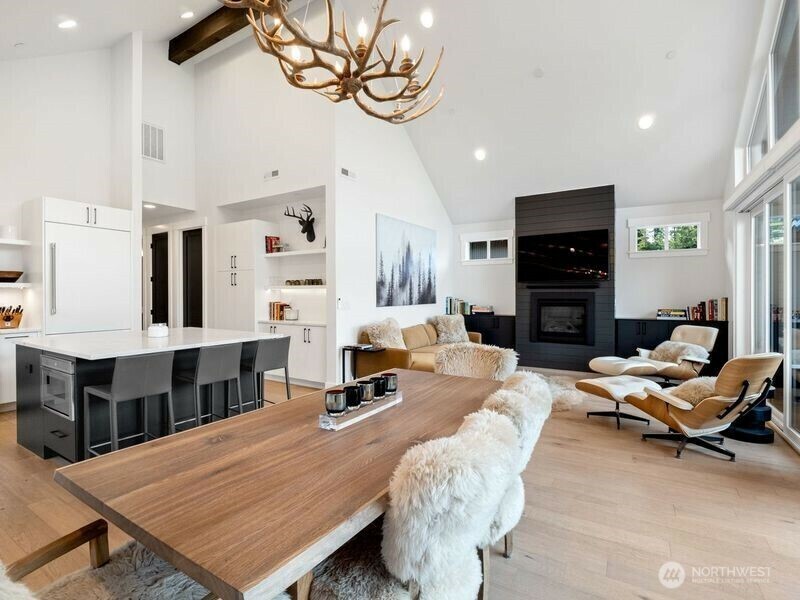 Property Photo:  30  Symphony Court  WA 98922 