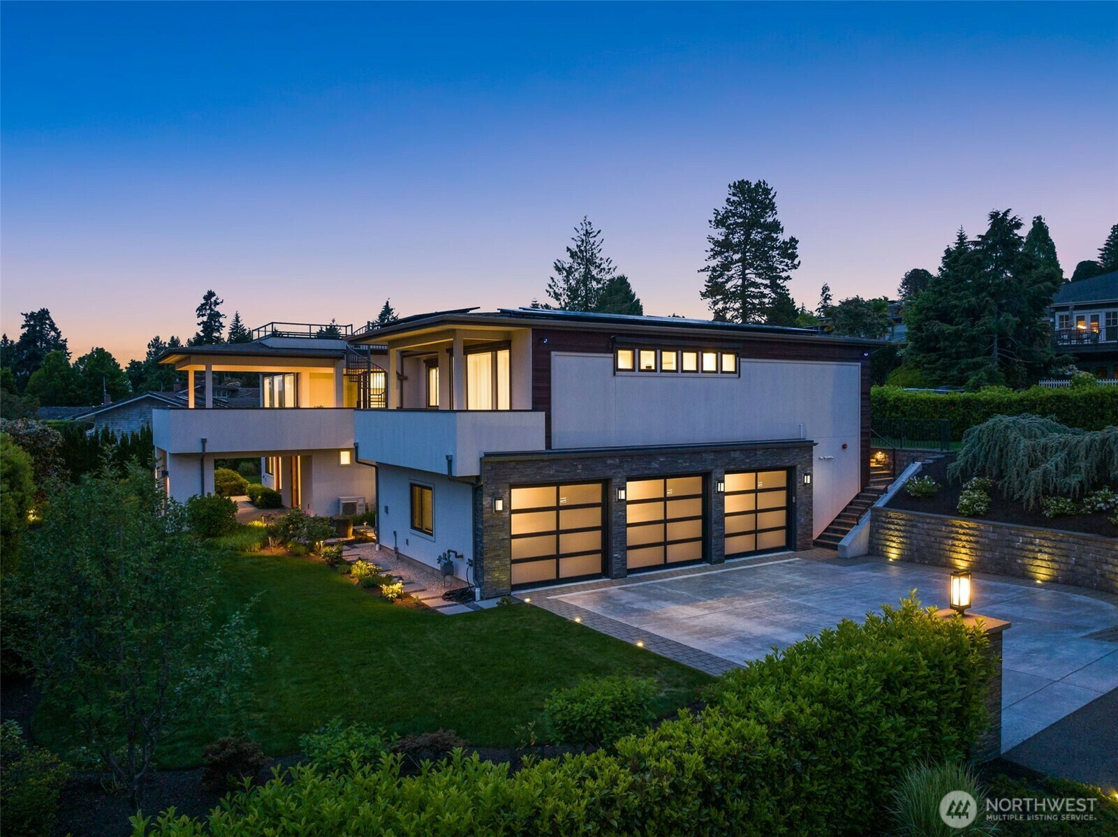 Property Photo: 8926 NE 36th Street WA 98004