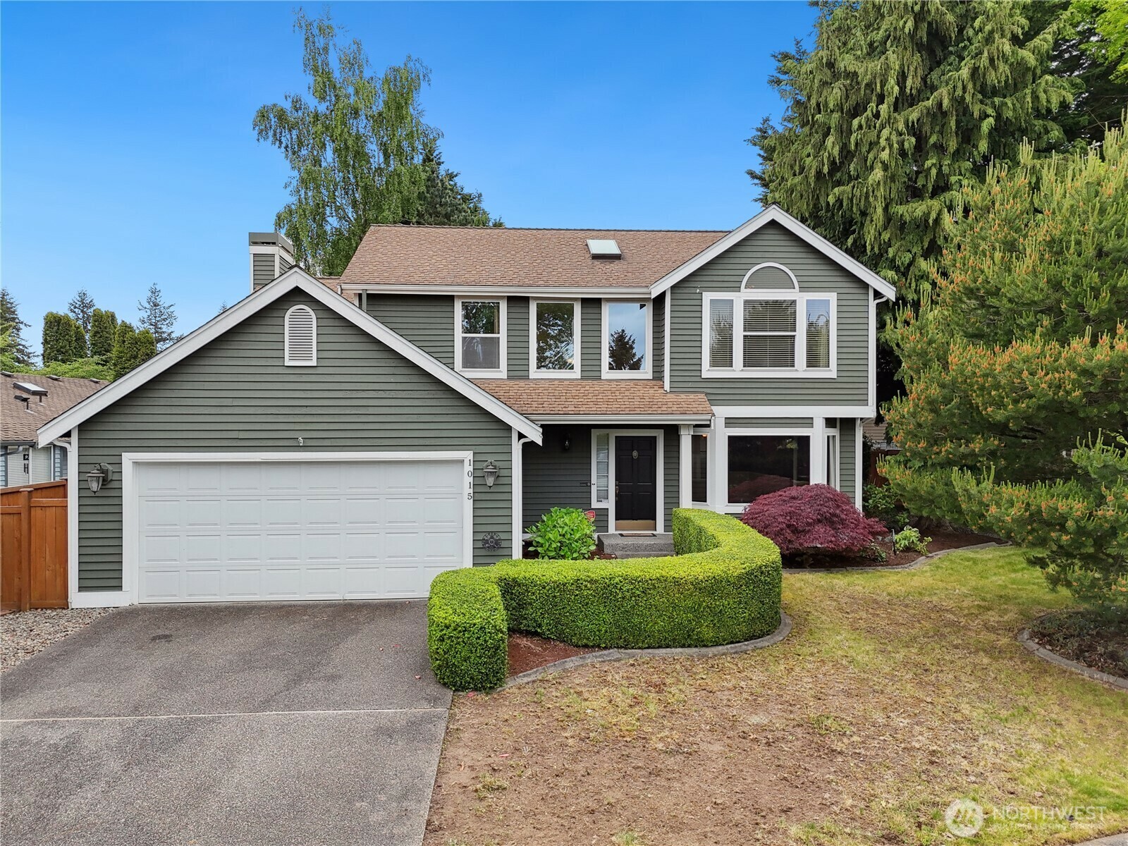 Property Photo: 1015 SW 348th Place WA 98023