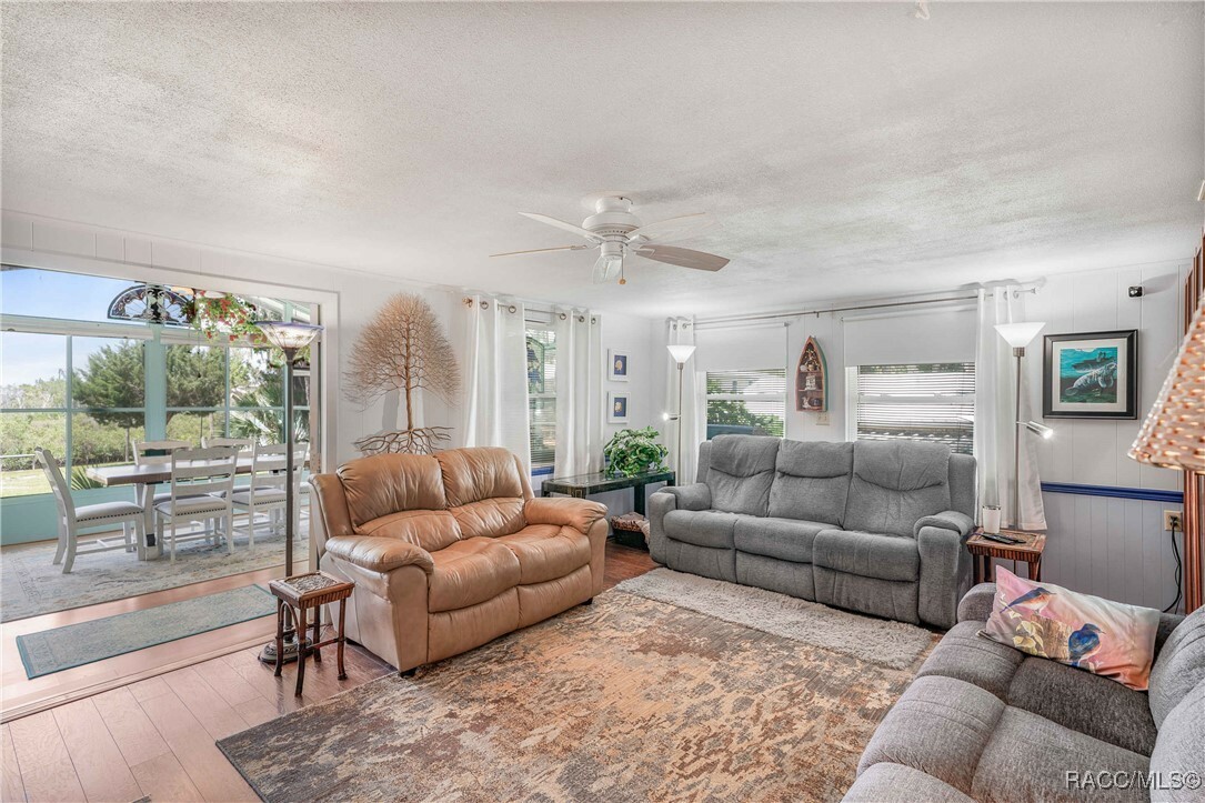 Property Photo: 13465 W Hillbilly Lane FL 34429