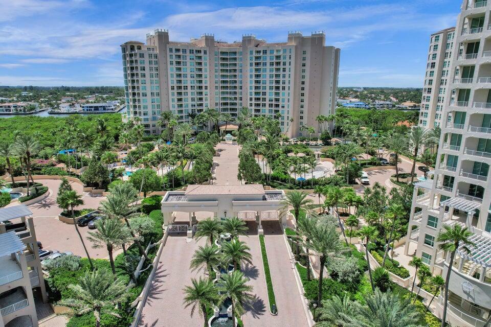 Property Photo: 3720 S Ocean Boulevard 506 FL 33487