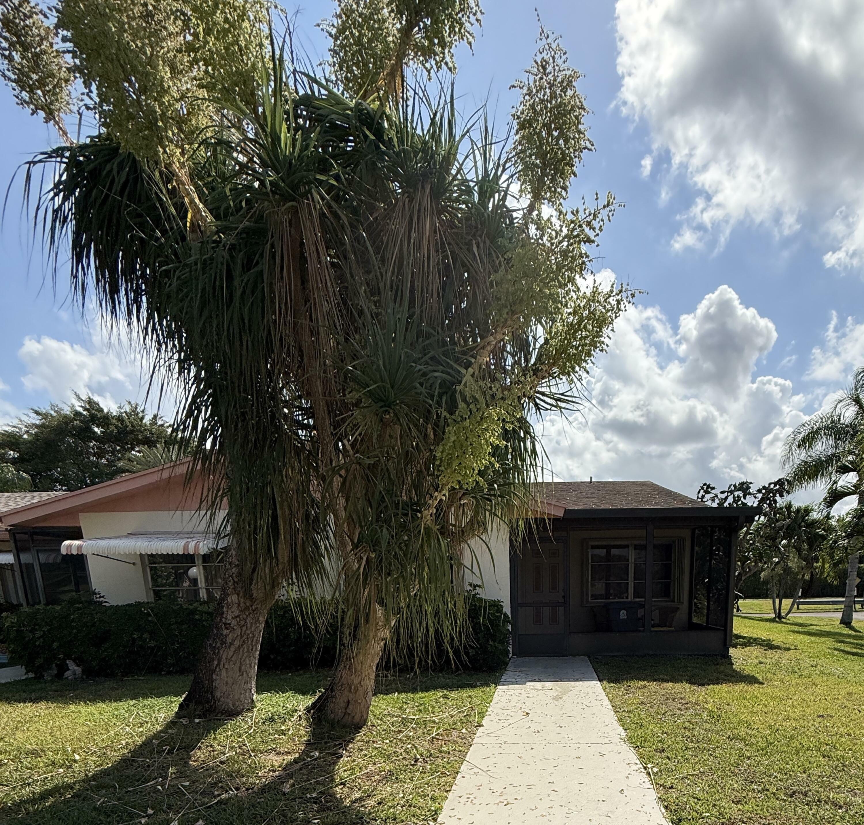 Property Photo: 14464 Campanelli Drive FL 33484