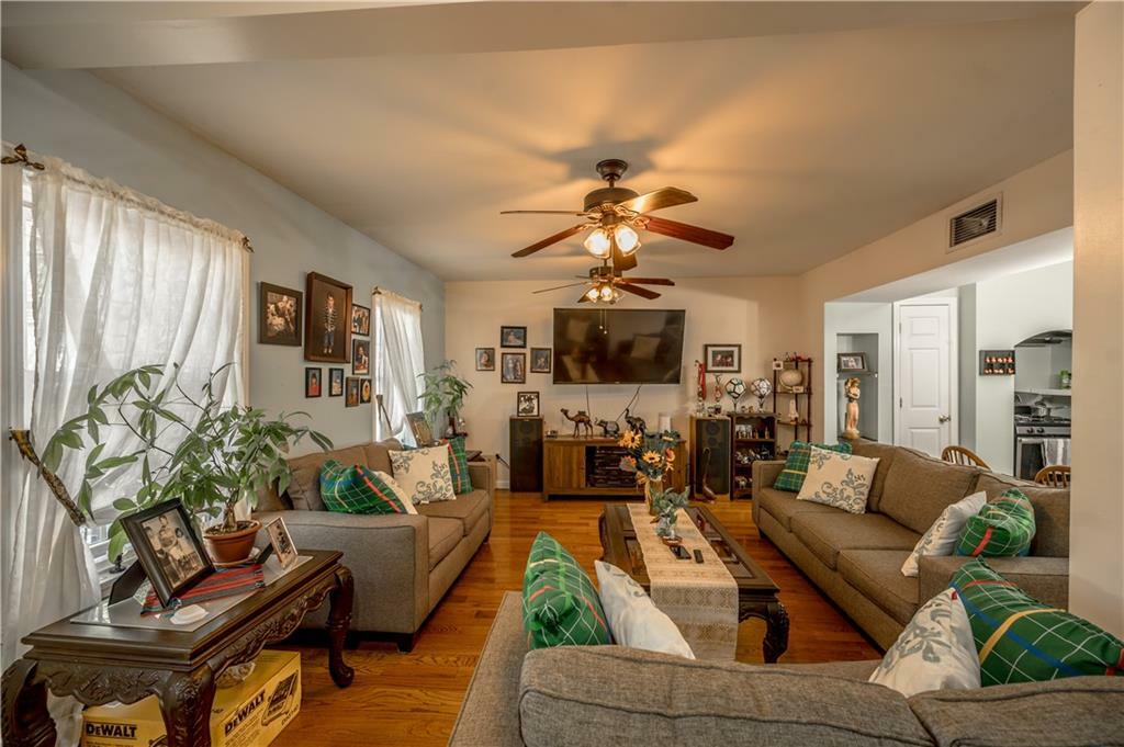 Property Photo:  8 Arnold Avenue  RI 02865 