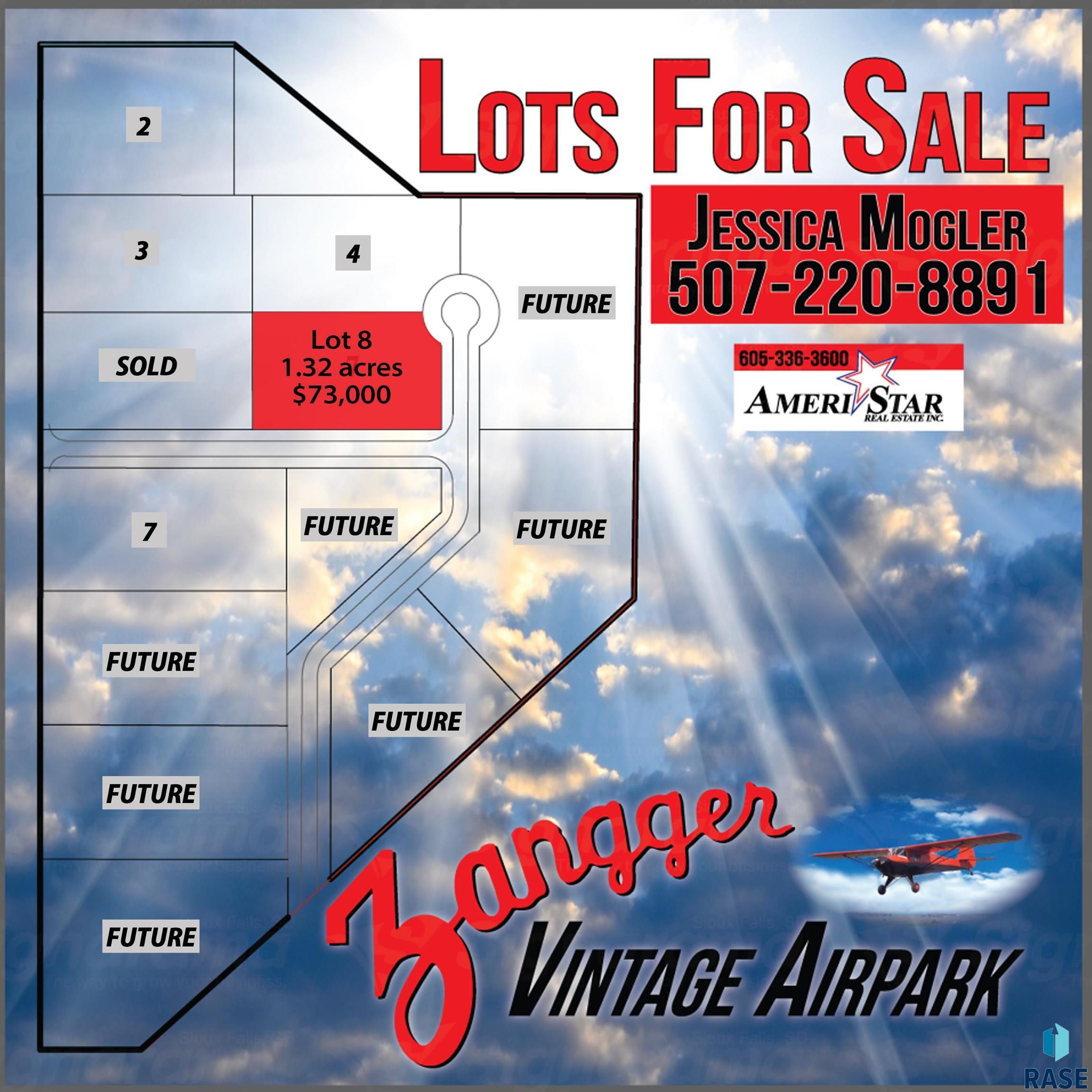Property Photo:  1904 Airport Rd W  IA 51241 