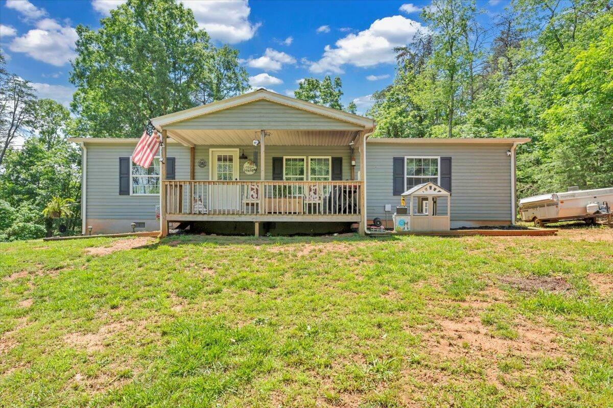 Property Photo:  4362 Stewartsville Rd  VA 24121 