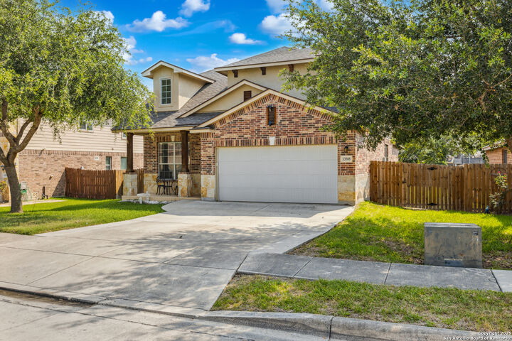 Property Photo:  13508 Ashmont  TX 78233 