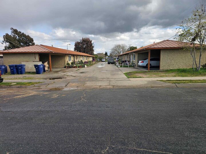 Property Photo: 1183 Oak Avenue CA 93927