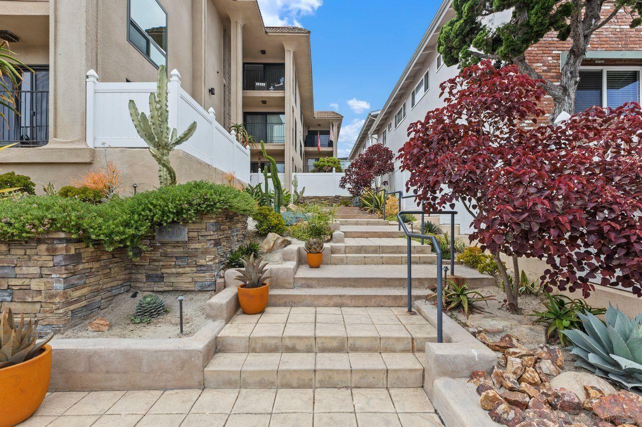 Property Photo: 370 Rosecrans St 302 CA 92106