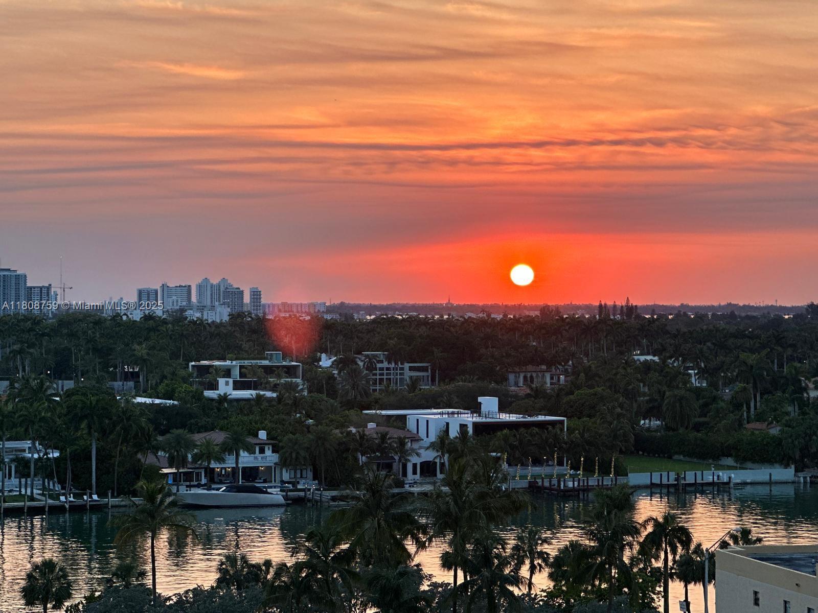Property Photo:  6423 Collins Ave 1001  FL 33141 