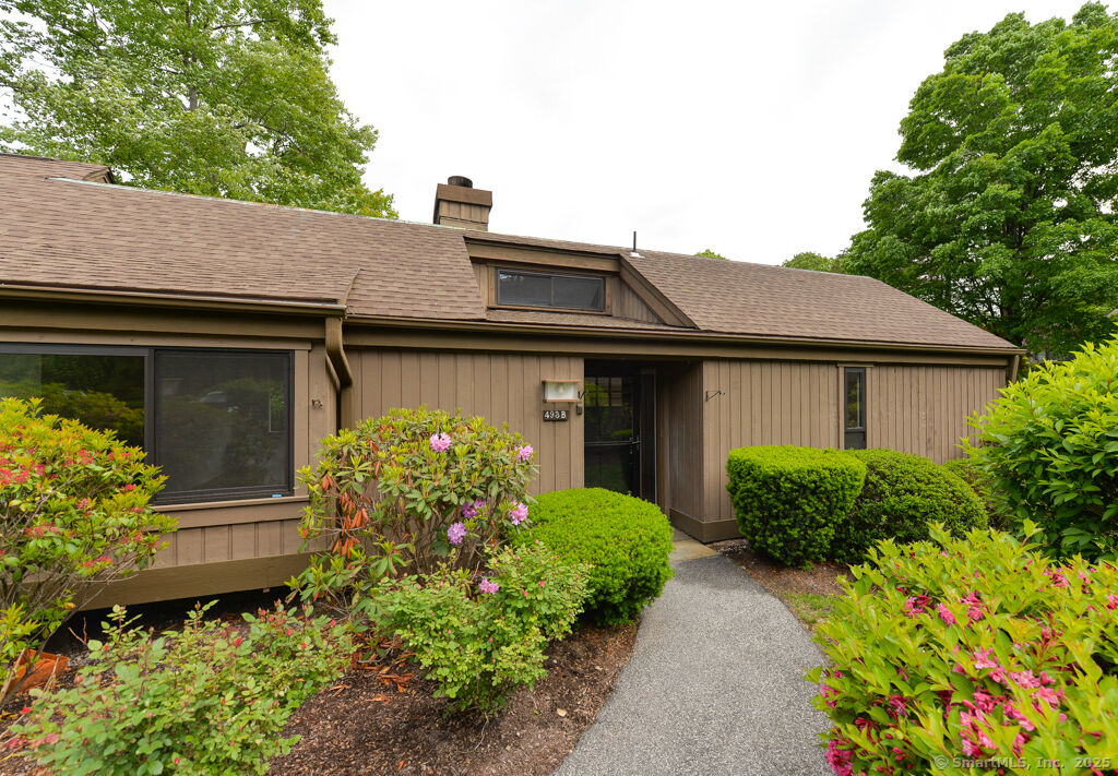 Property Photo:  493 Heritage Village B  CT 06488 