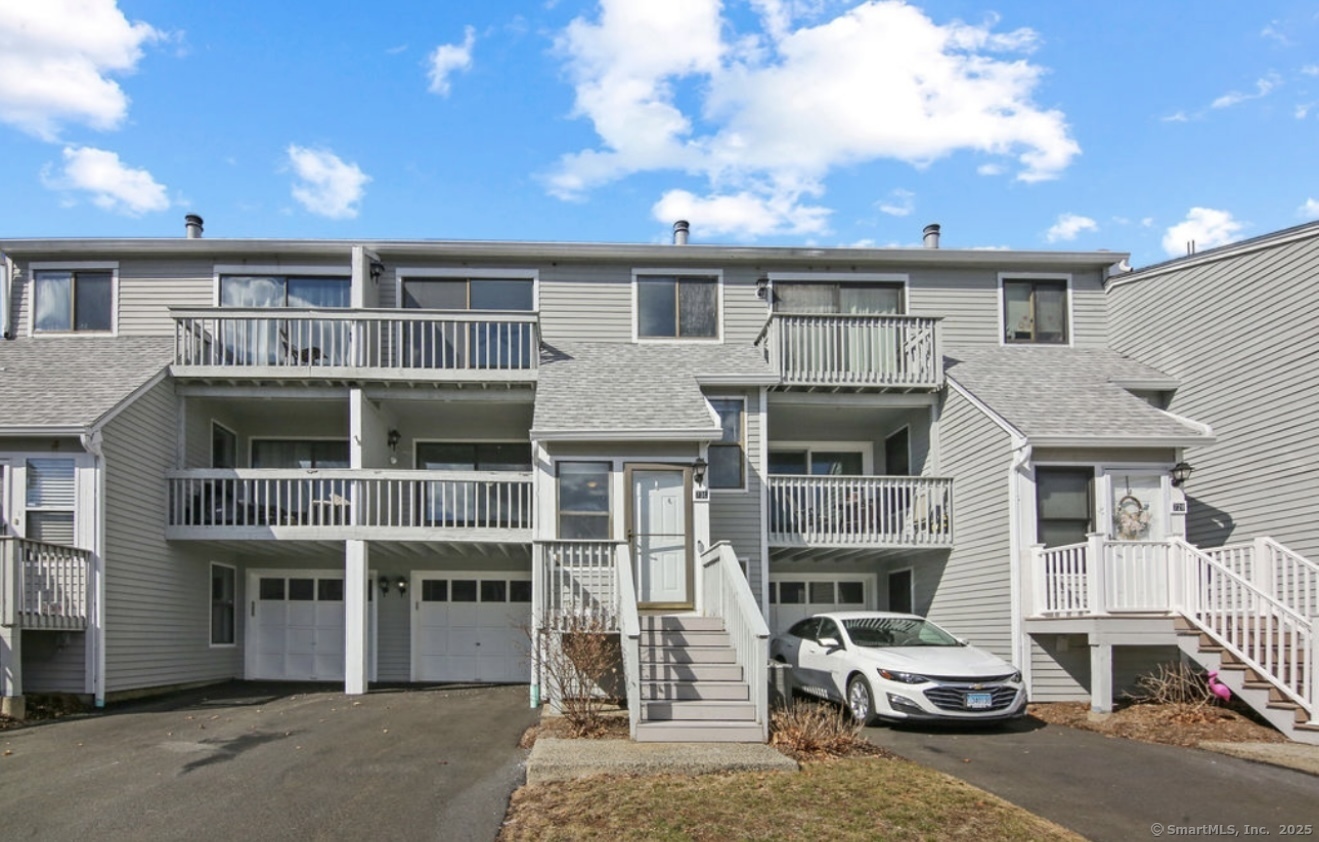 Property Photo: 730 Robert Frost Drive 730 CT 06405