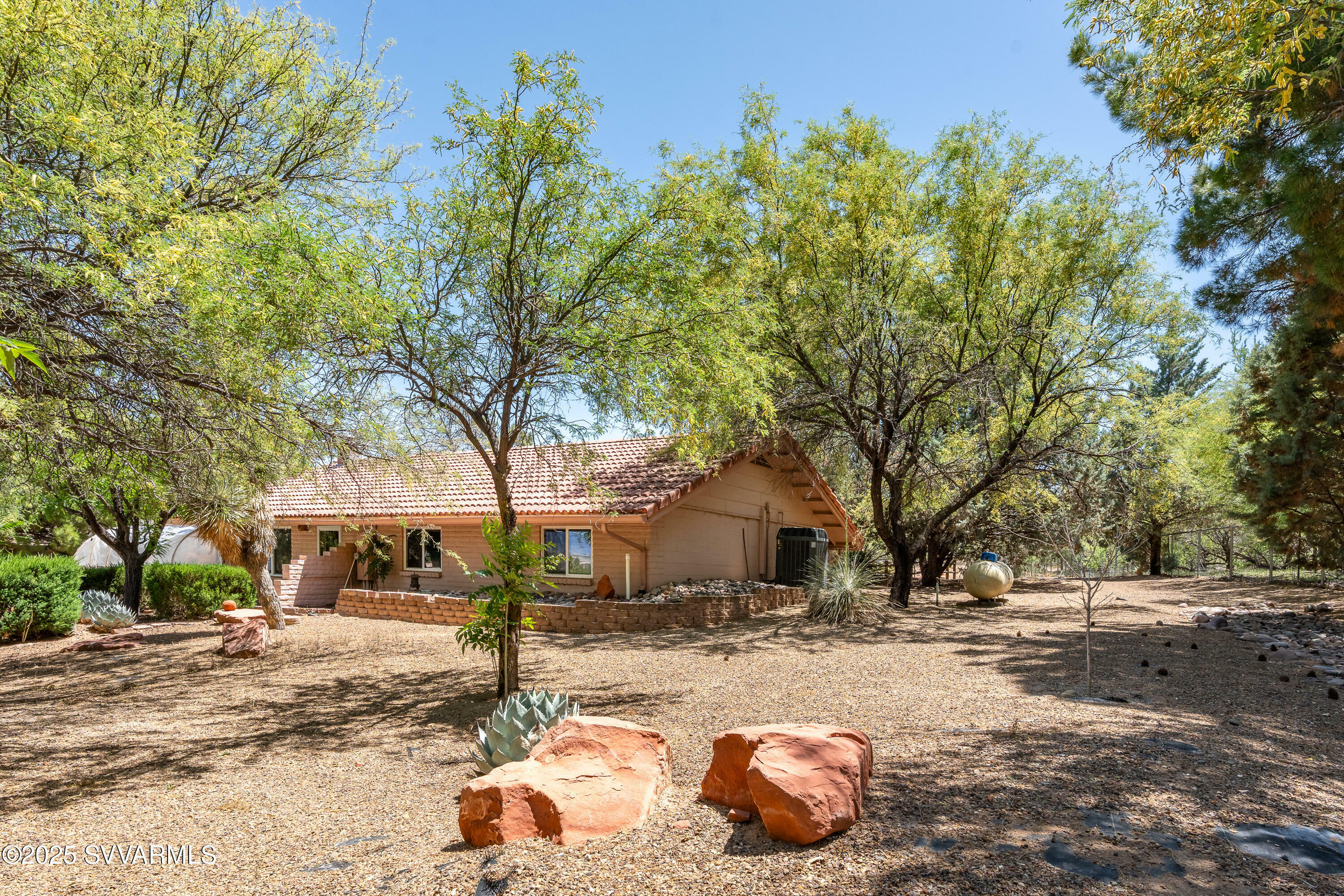 Property Photo: 1525 E River Bend Rd AZ 86322