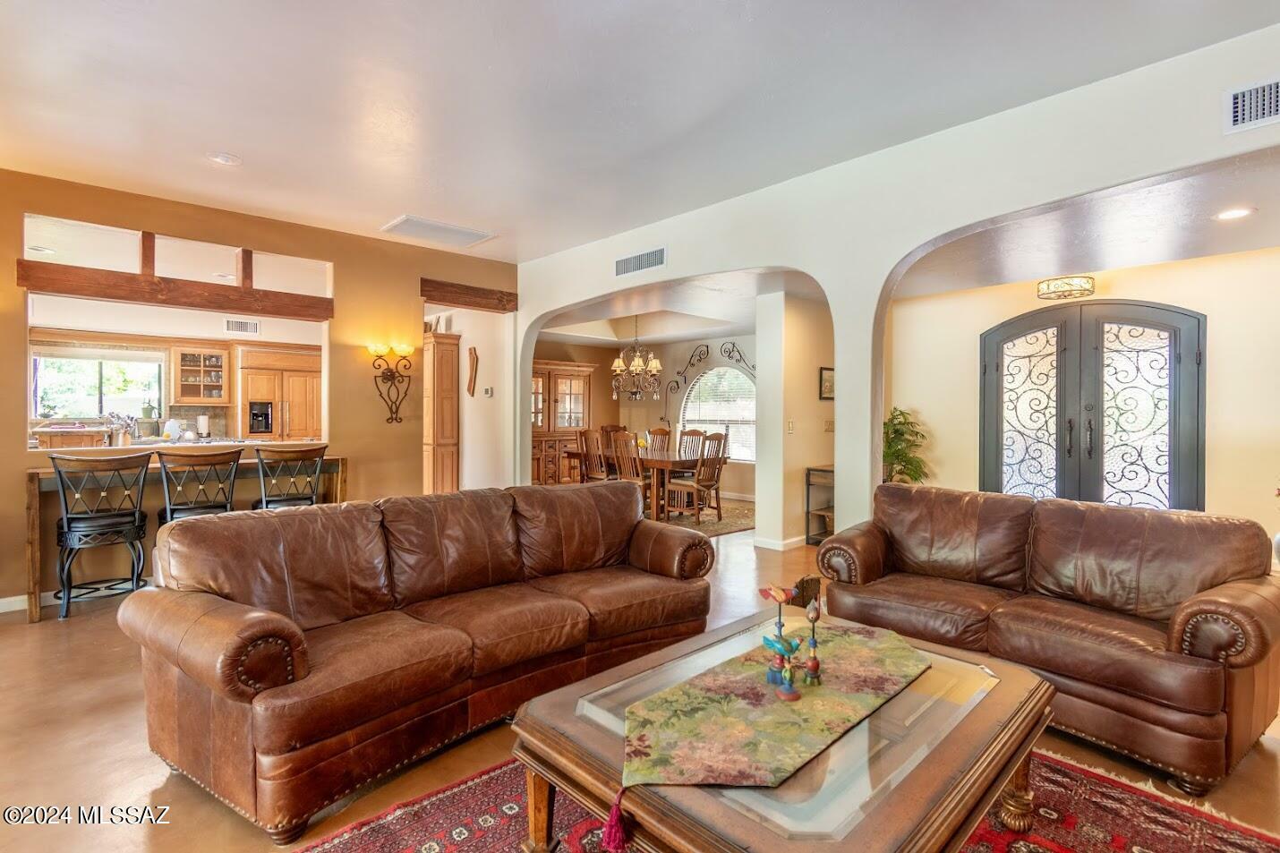 Property Photo: 9710 N Cliff View Place AZ 85704
