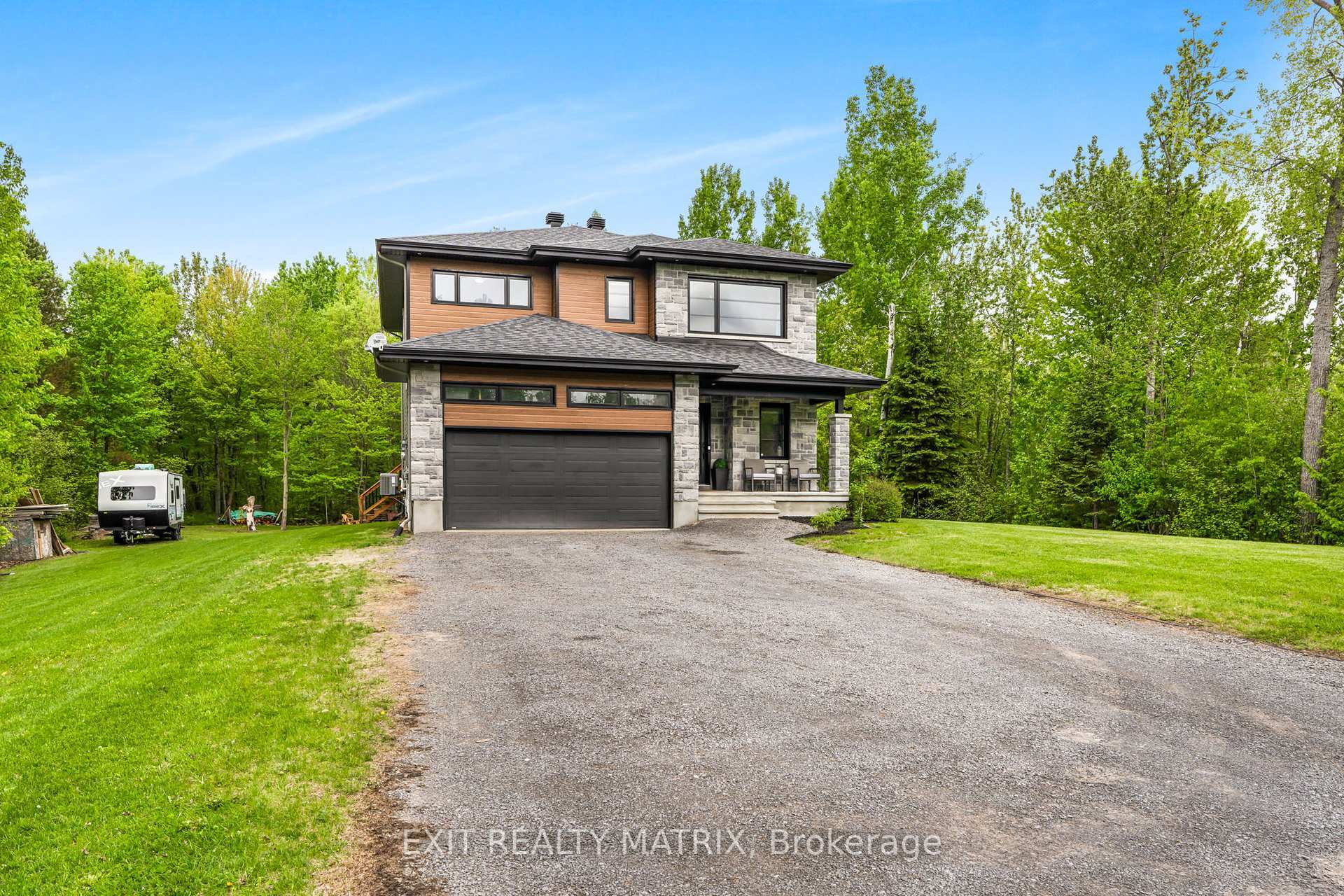 Property Photo: 1463 Vinette Road ON K0A 1N0