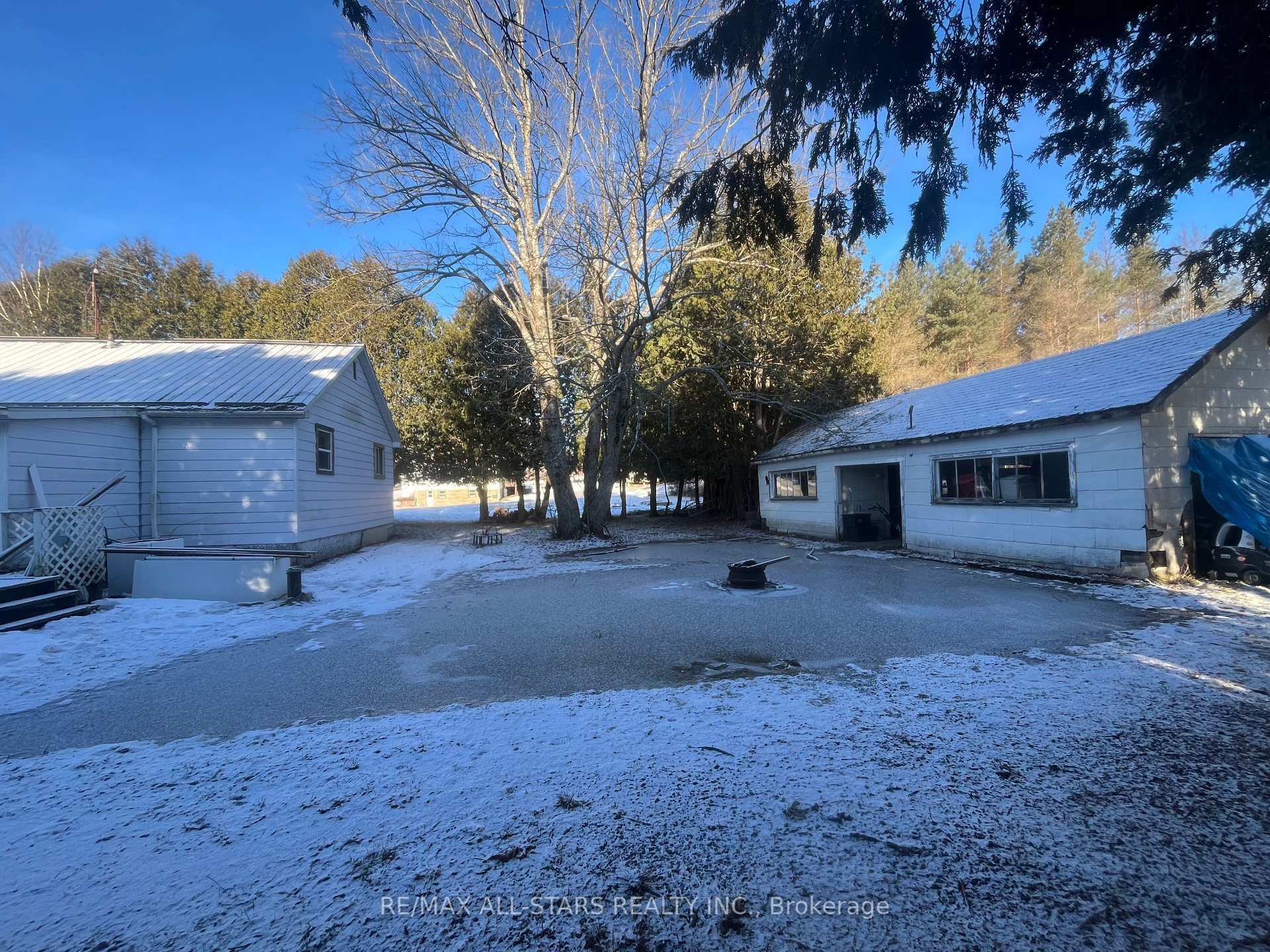 Property Photo: 10750 On-522 N/A ON P0H 1A0
