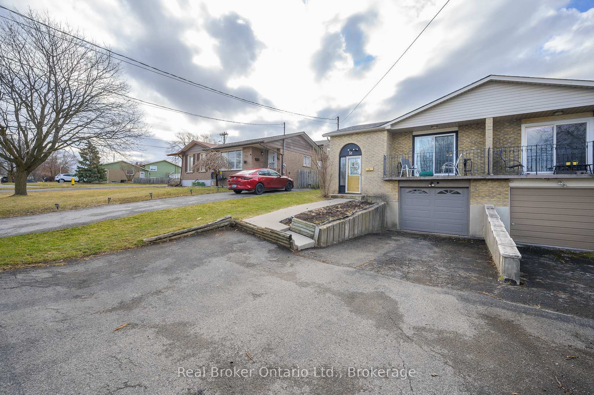 Property Photo: 52 Green Maple Drive ON L2P 3P9