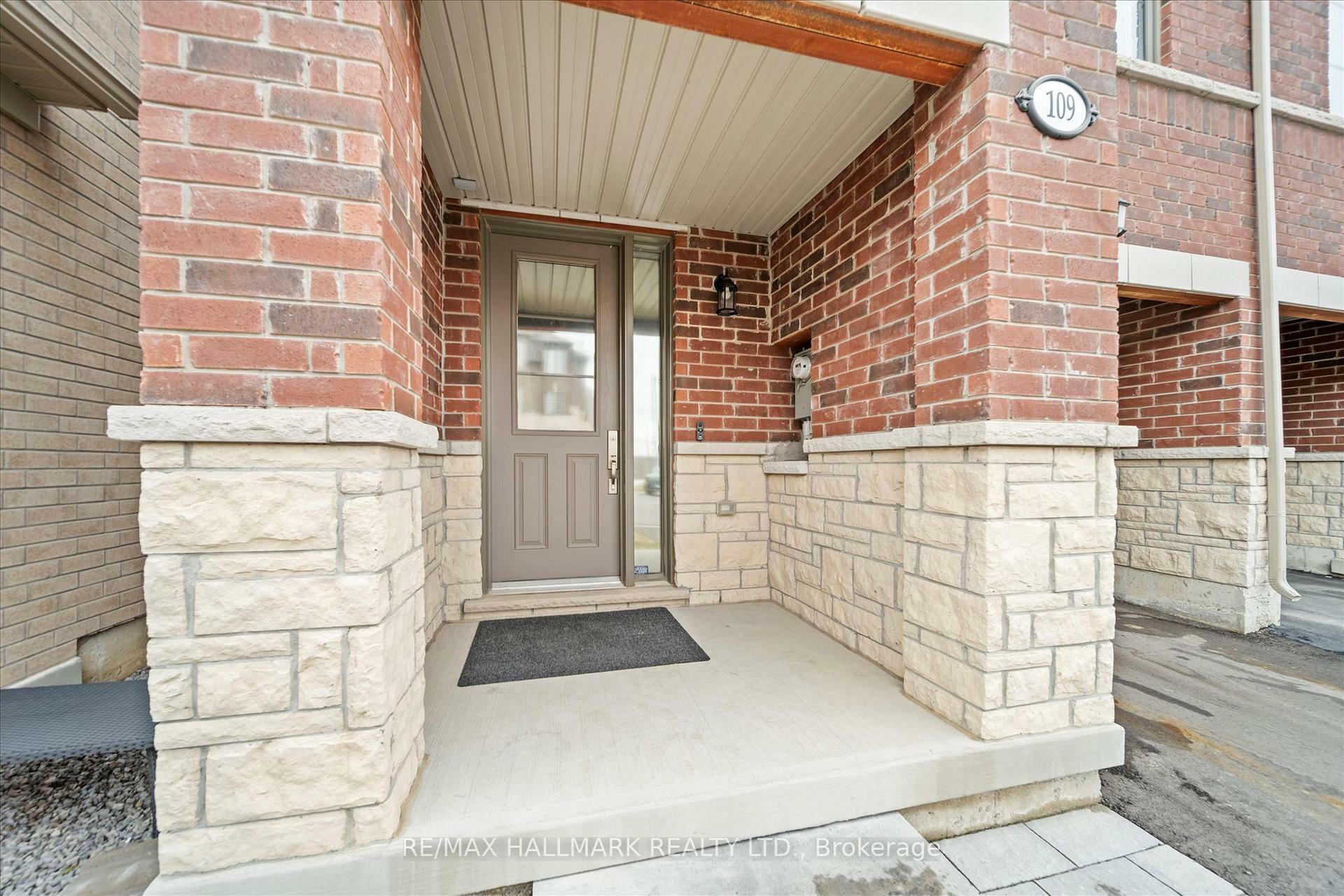 Property Photo:  109 Halliford Place  ON L6P 4N6 