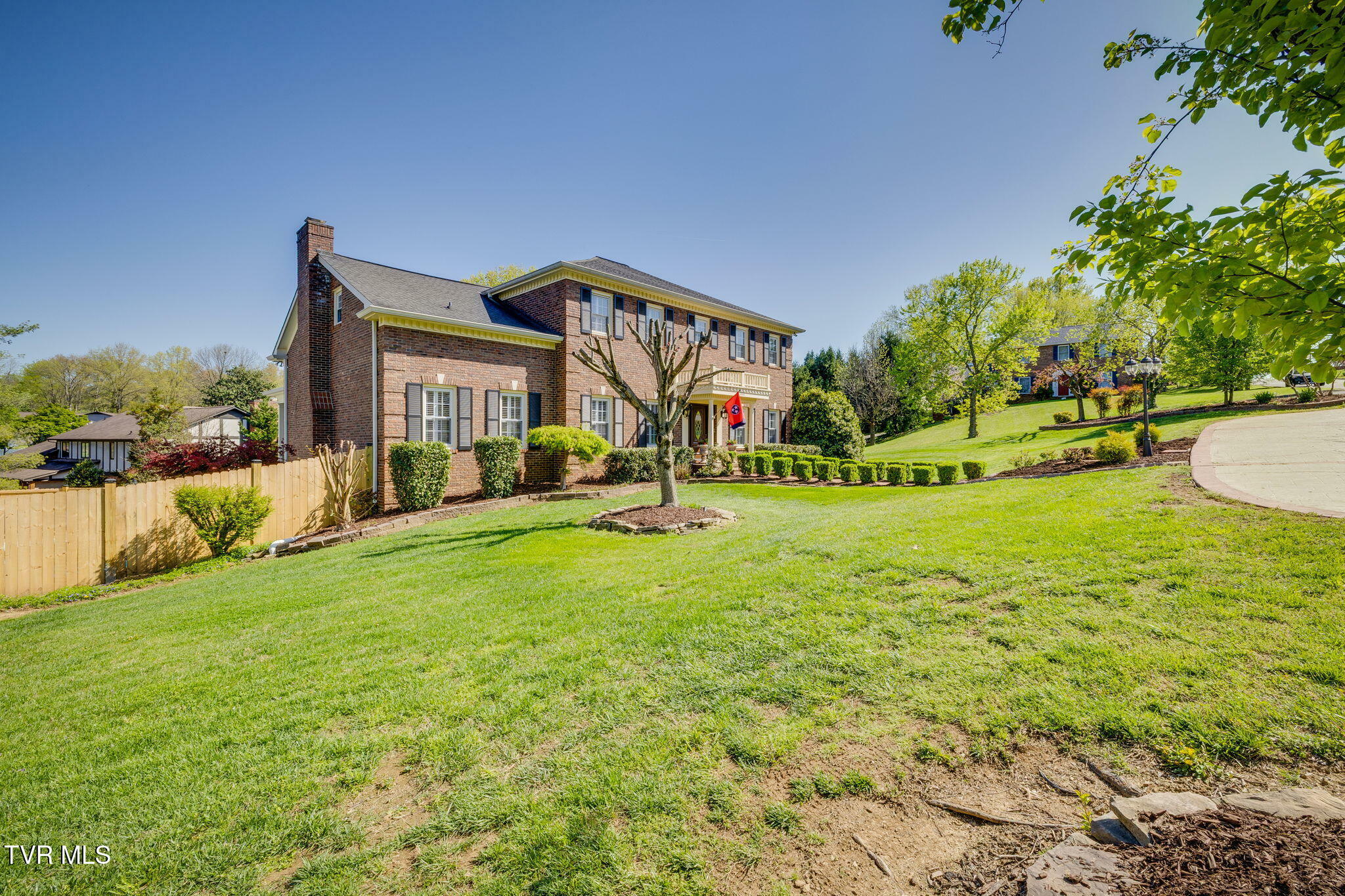 Property Photo: 2001 Springfield Avenue TN 37664
