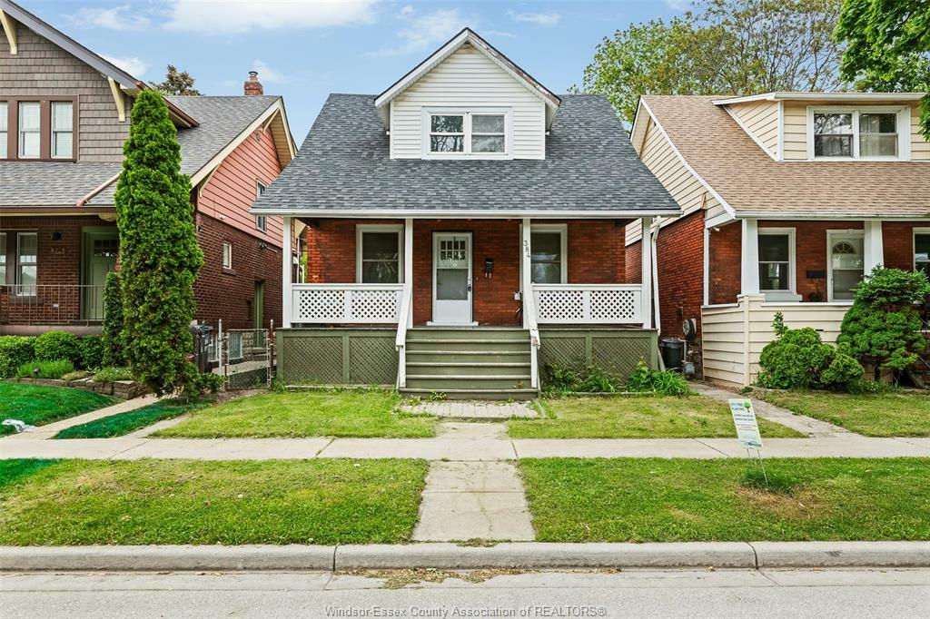 Property Photo: 384 Grove Avenue ON N9A 6E9