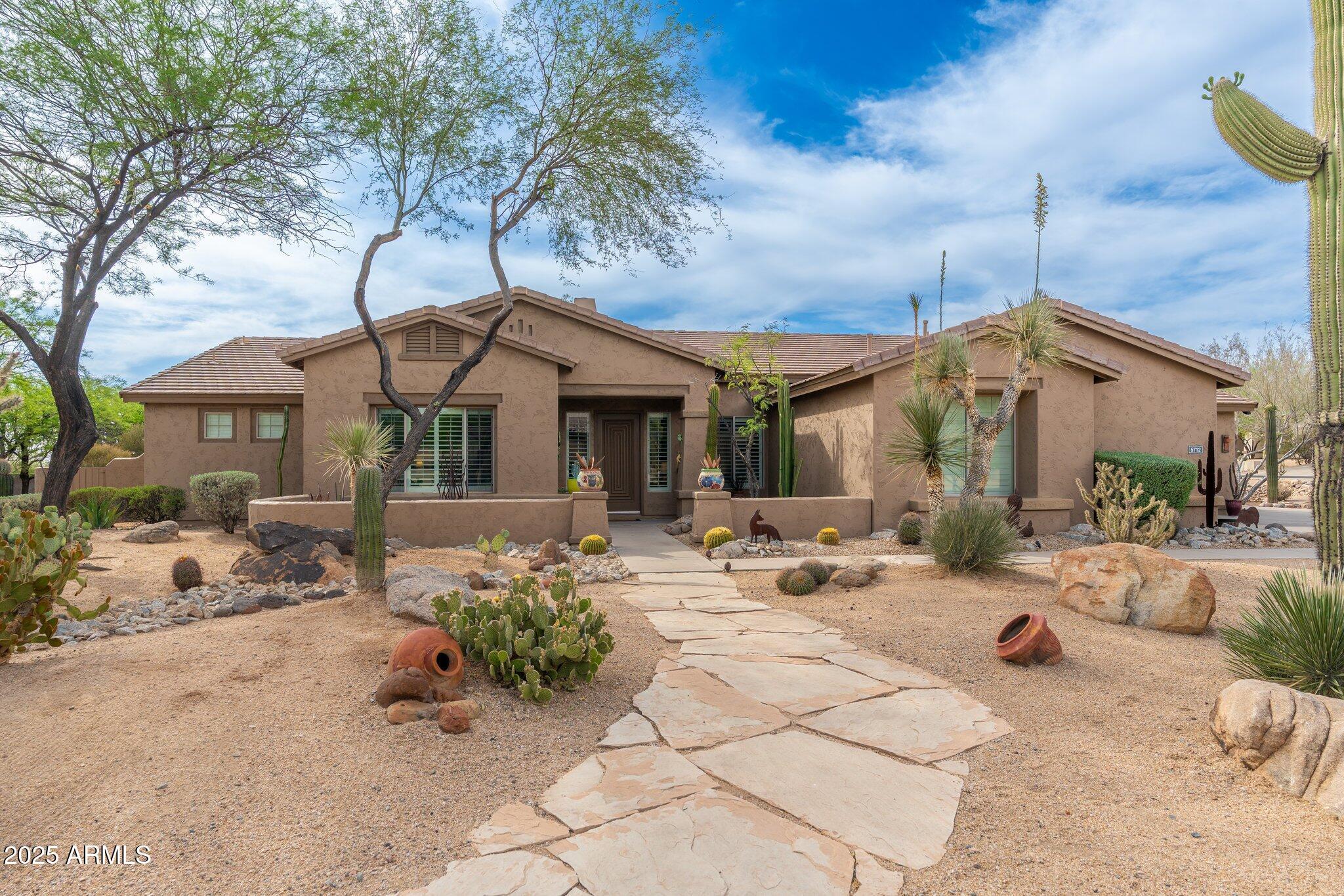 Property Photo: 5712 E Blue Sky Drive AZ 85266
