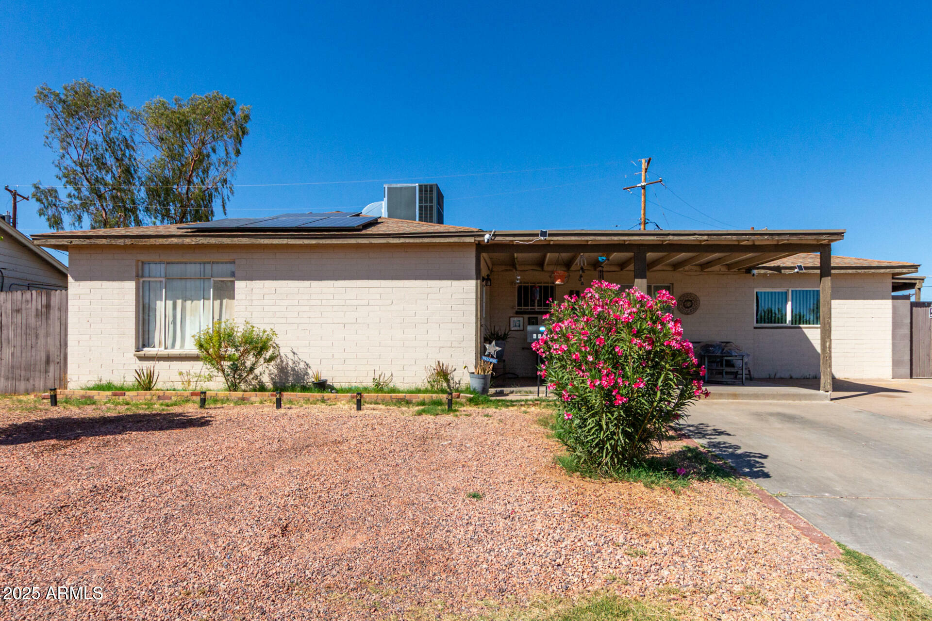 Property Photo: 4403 N 56th Drive AZ 85031