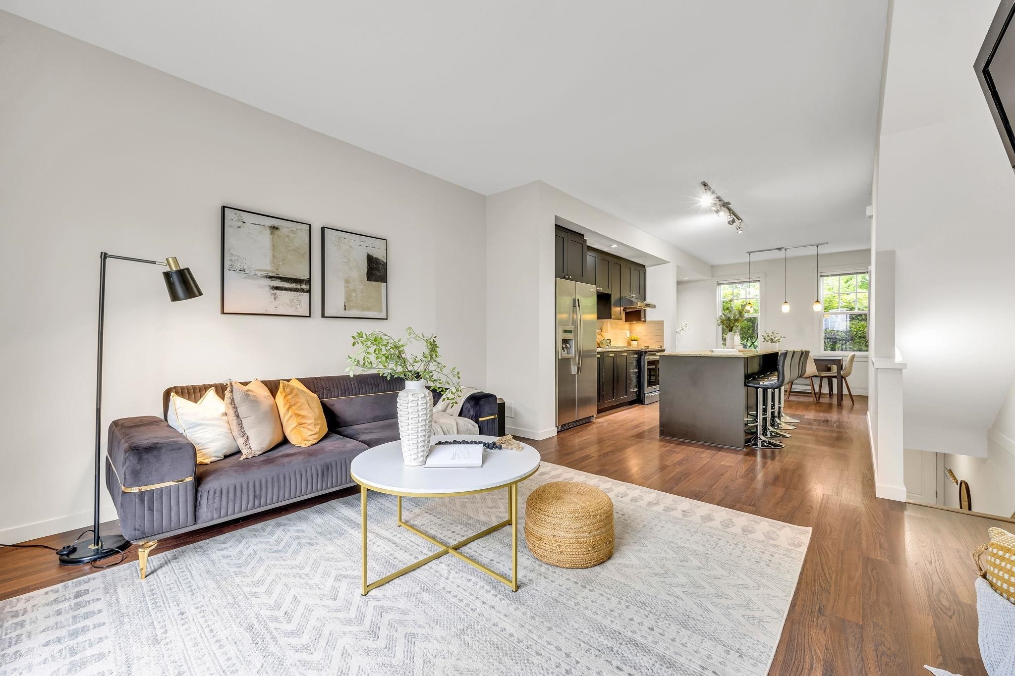 Property Photo: 688 Edgar Avenue 98 BC V3K 0A5