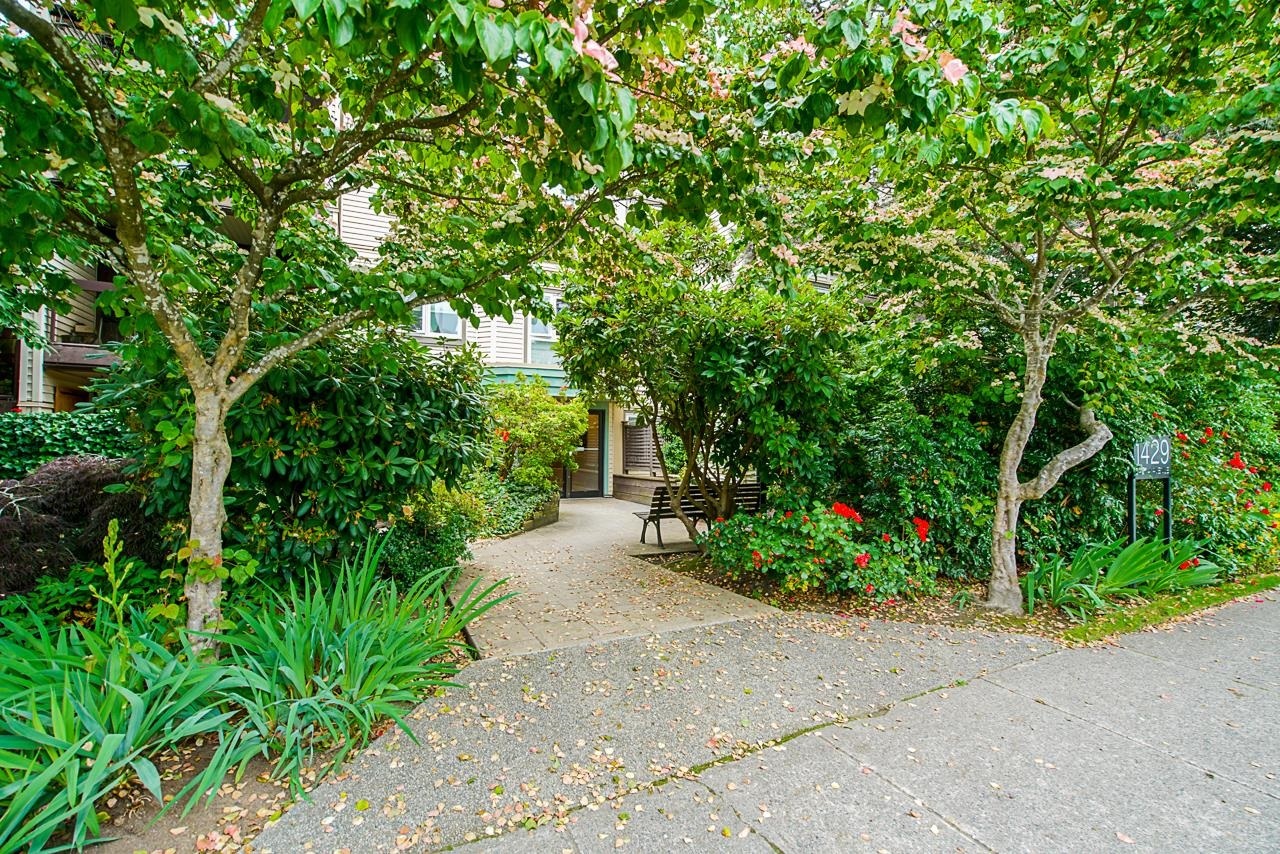 Property Photo: 1429 E 4th Avenue 101 BC V6X 1C3