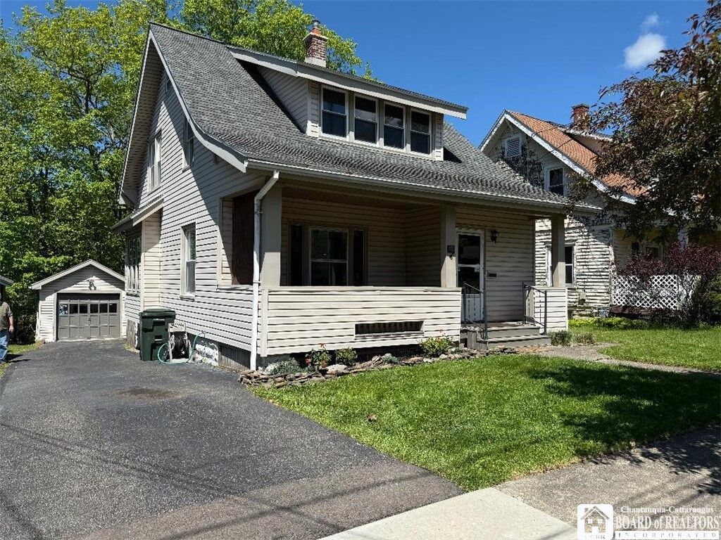 Property Photo:  21 Juliet Street  NY 14701 