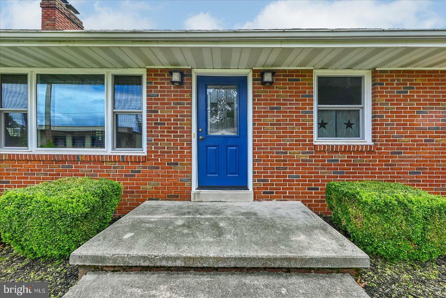 Property Photo: 1803 Dubs Church Road PA 17331