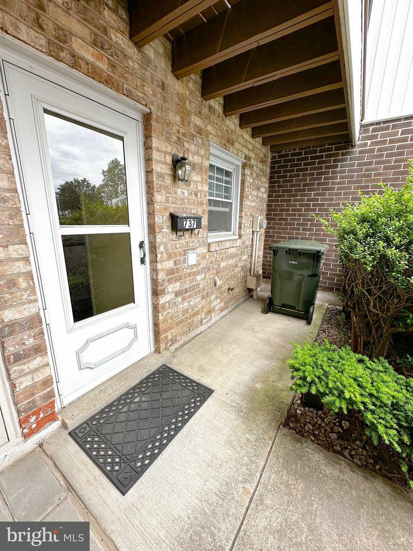 Property Photo:  737 Hardwick Place  PA 17404 