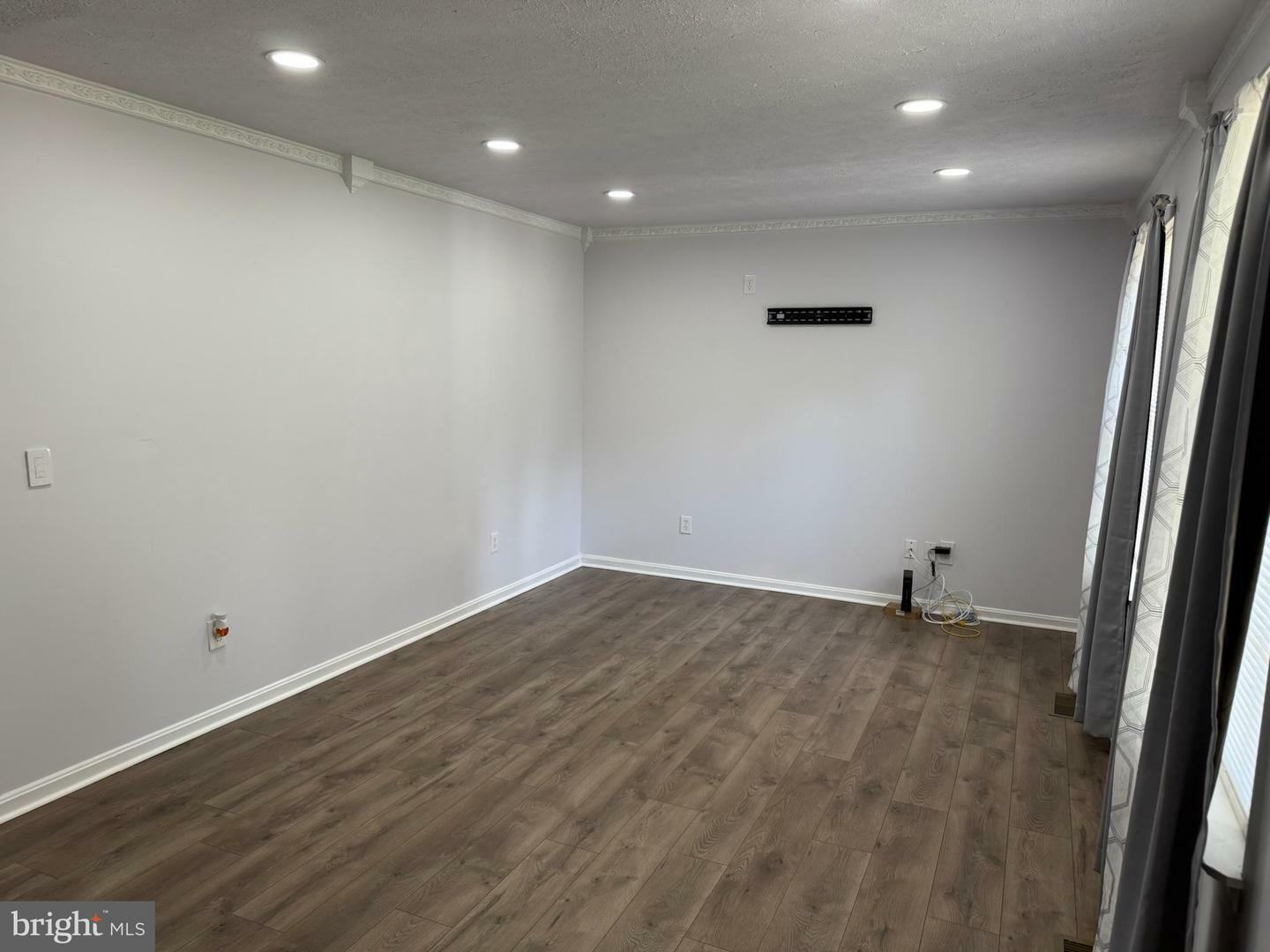 Property Photo: 38897 Viewriver Drive MD 20618