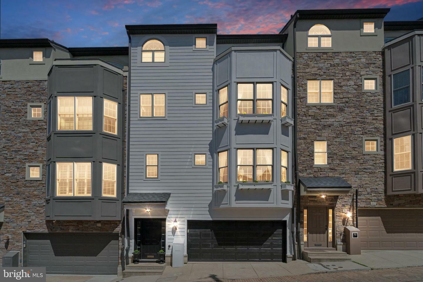 Property Photo:  304 Dupont Street  PA 19128 