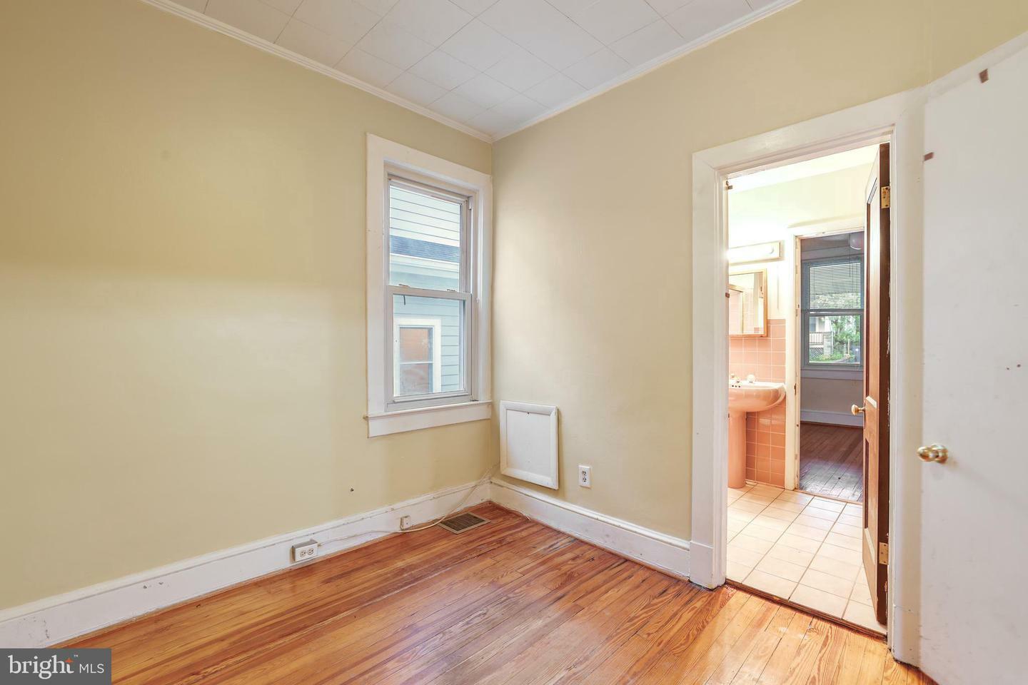 Property Photo: 4212 Kennedy Street MD 20781