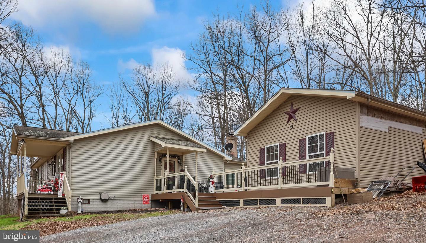 Property Photo: 238 Guinevere Drive WV 25427