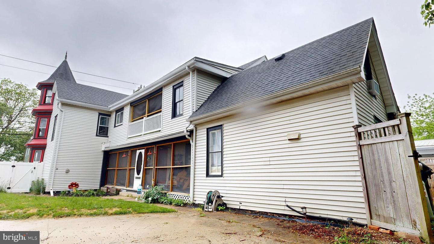 Property Photo:  504 SE Front Street  DE 19963 