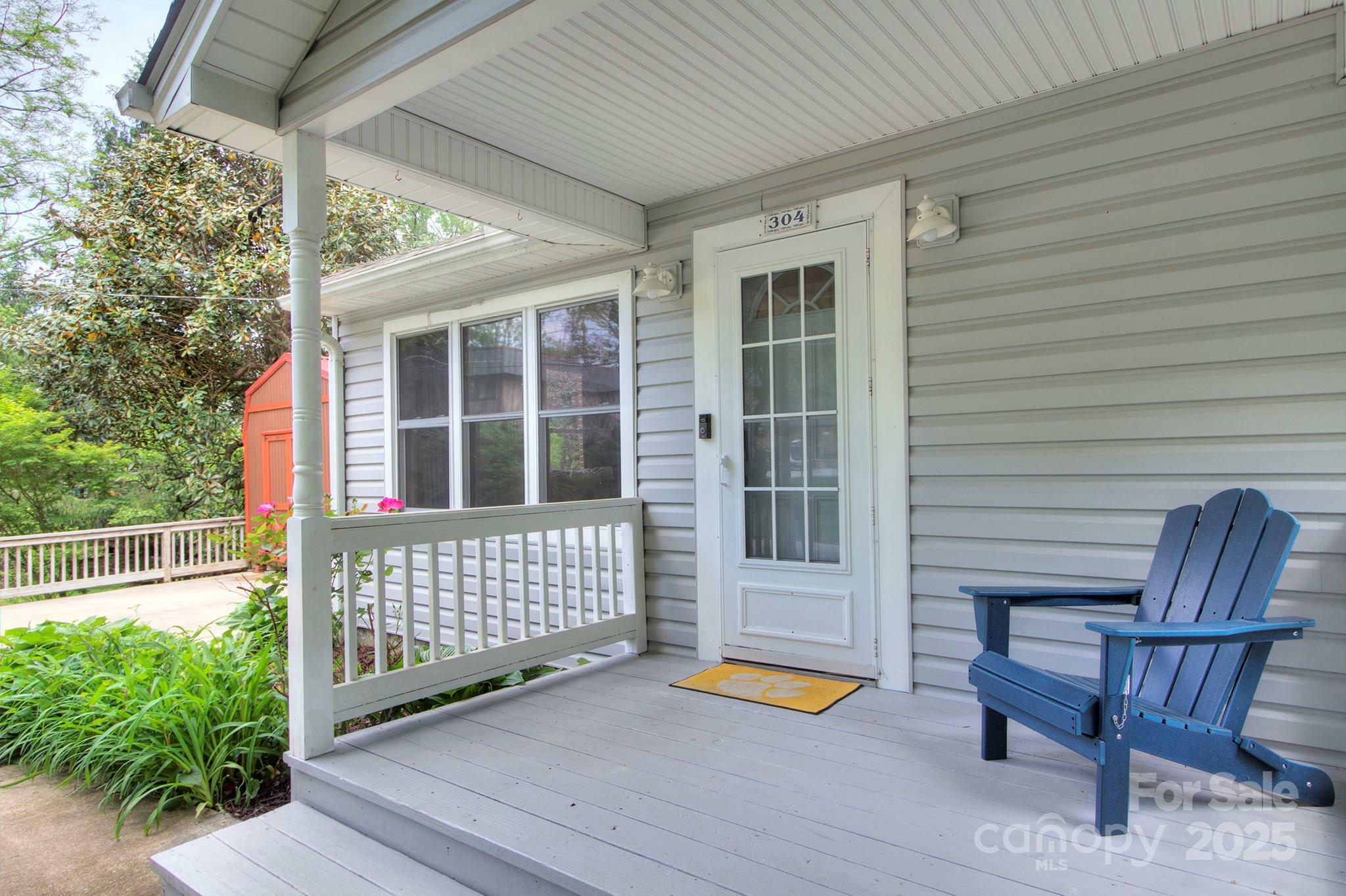 Property Photo: 304 White Pine Drive NC 28739