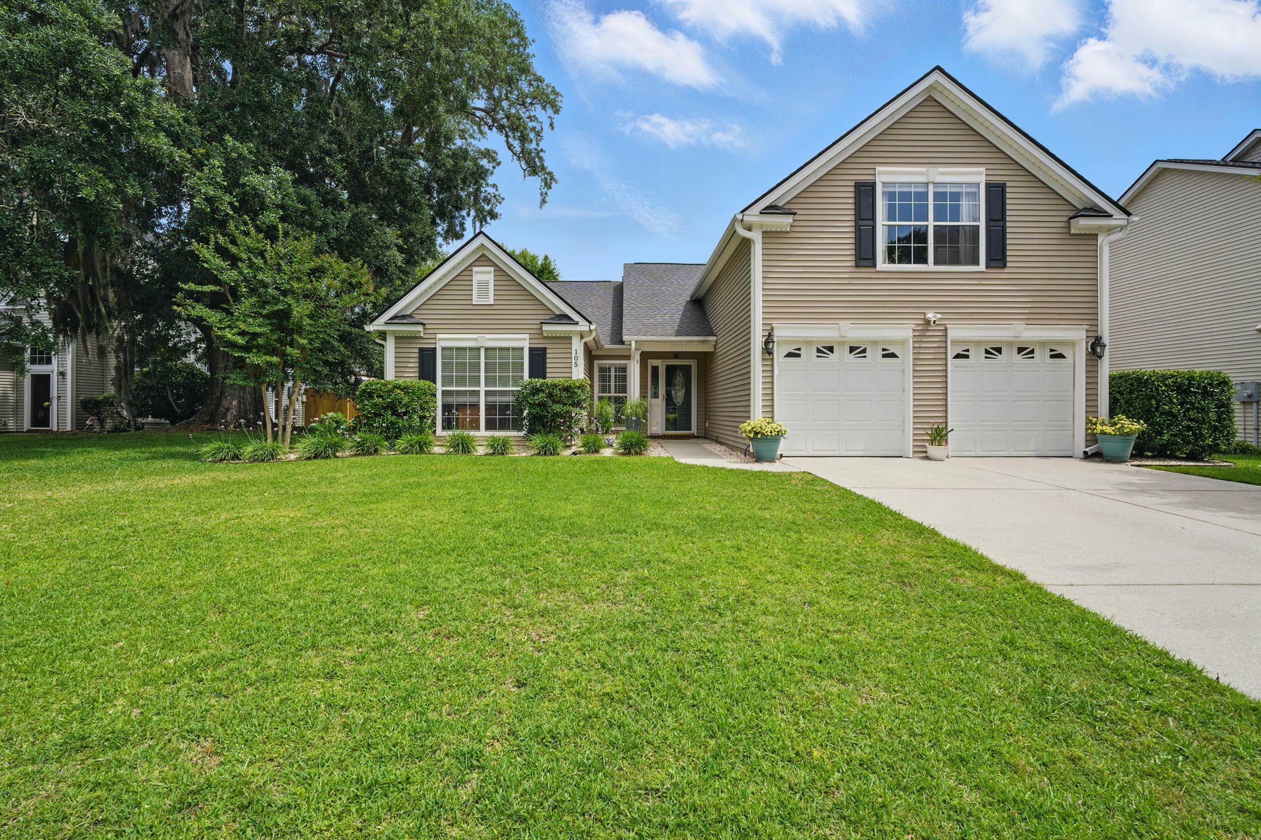 Property Photo: 105 Corral Circle SC 29485