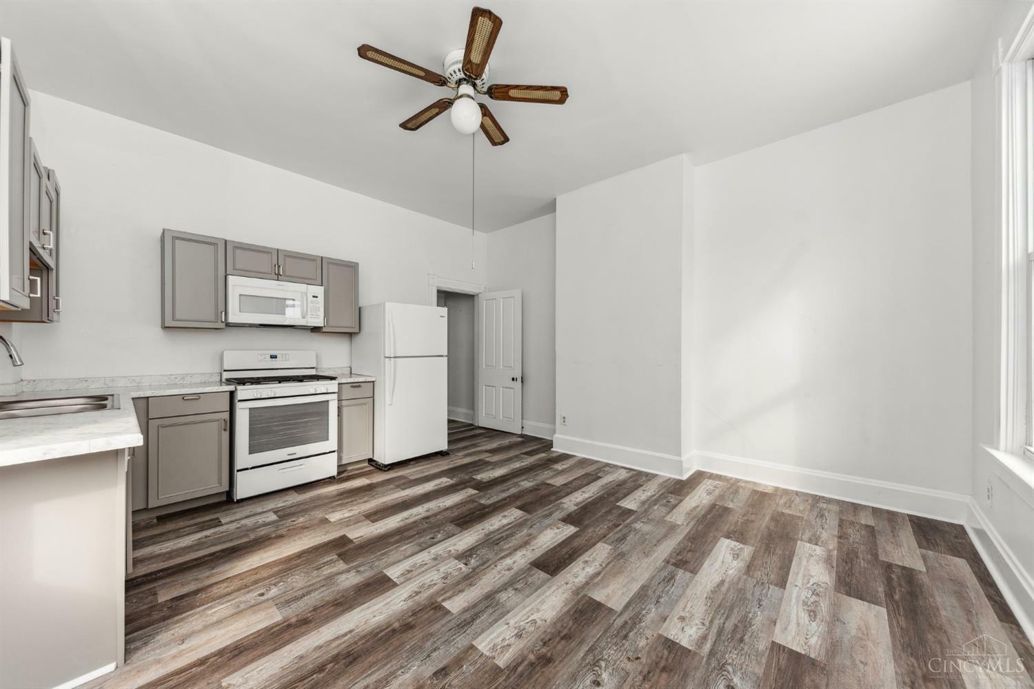Property Photo: 2175 Sohn Street OH 45219