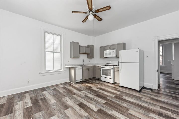 Property Photo:  2175 Sohn Street  OH 45219 